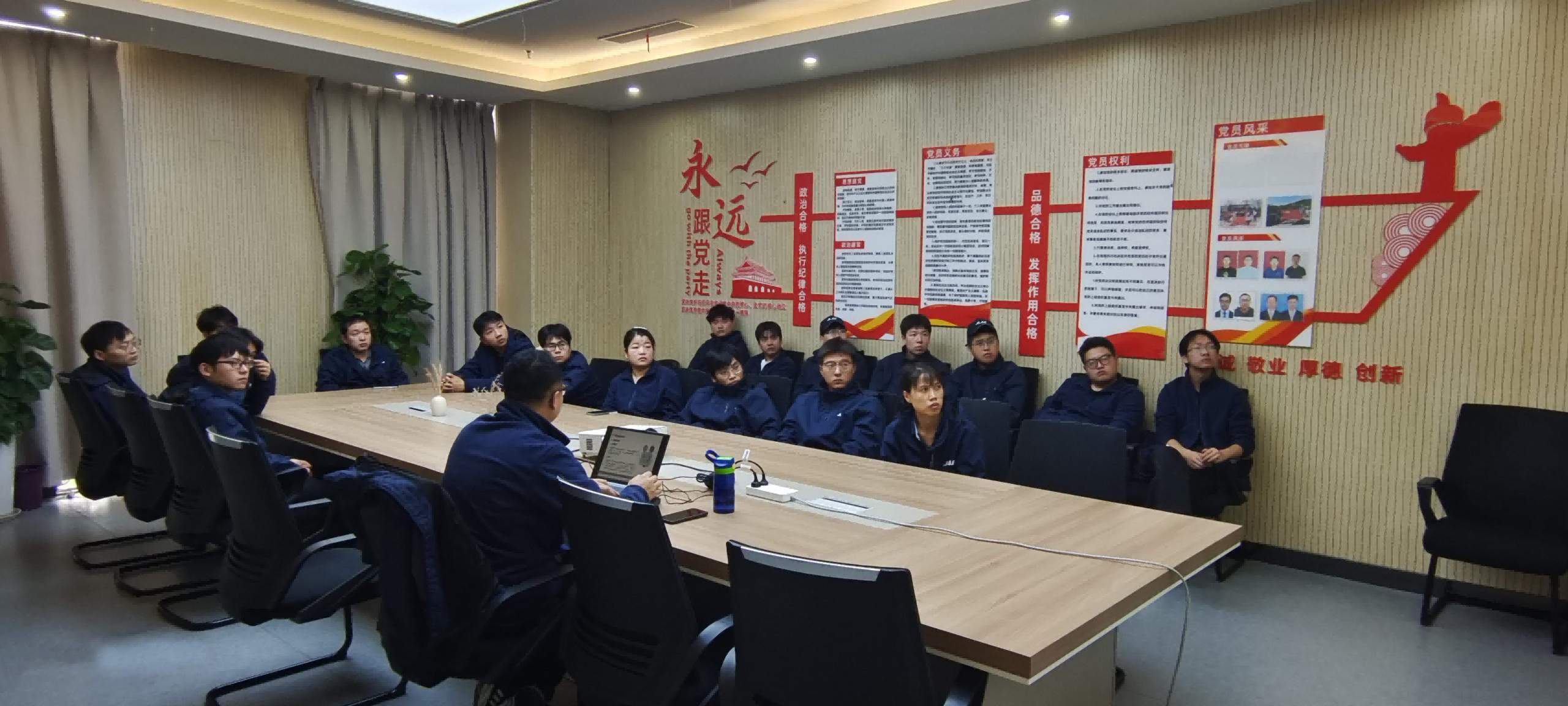 全民消防 性命至上│星空XK电子组织发展消防安全和救护专项培训
